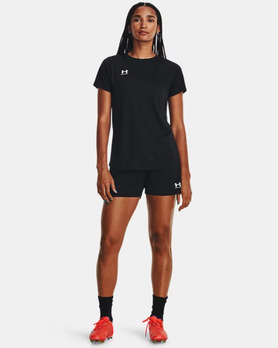 UA Challenger Knit Womens 4.5 Shorts - Image 3