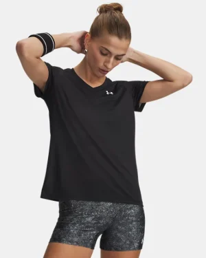 UA Tech Womens V-Neck Short Sleeve