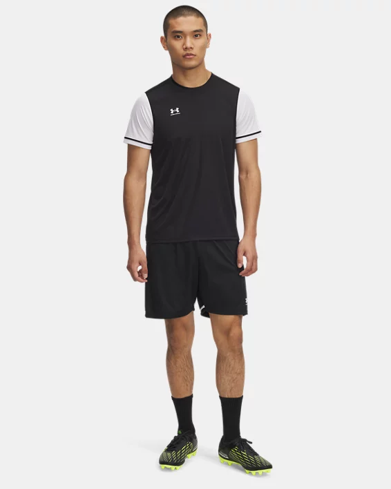 UA Challenger Mens 7 Shorts - Image 3