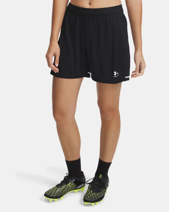 UA Challenger Womens 4.5 Shorts